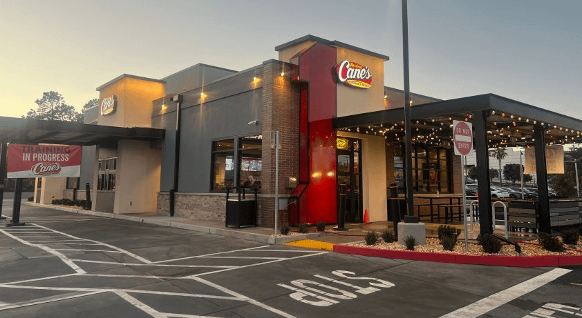 Raising Cane’s Expands to the UK with First London Locations in 2025